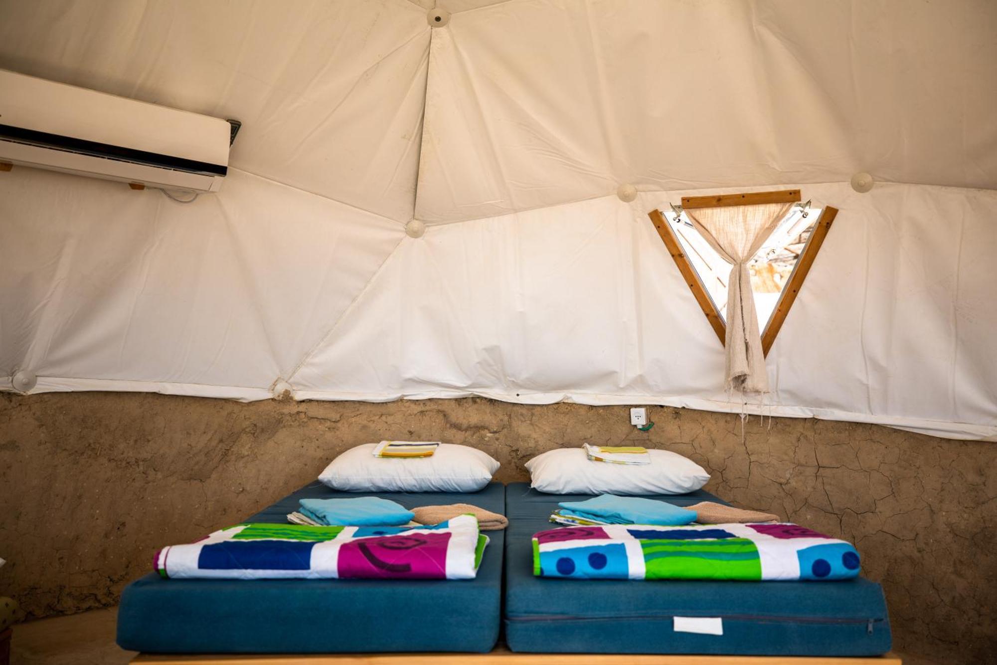 Desert Shade Camp חוות צל מדבר Villa Micpe Ramon Kültér fotó