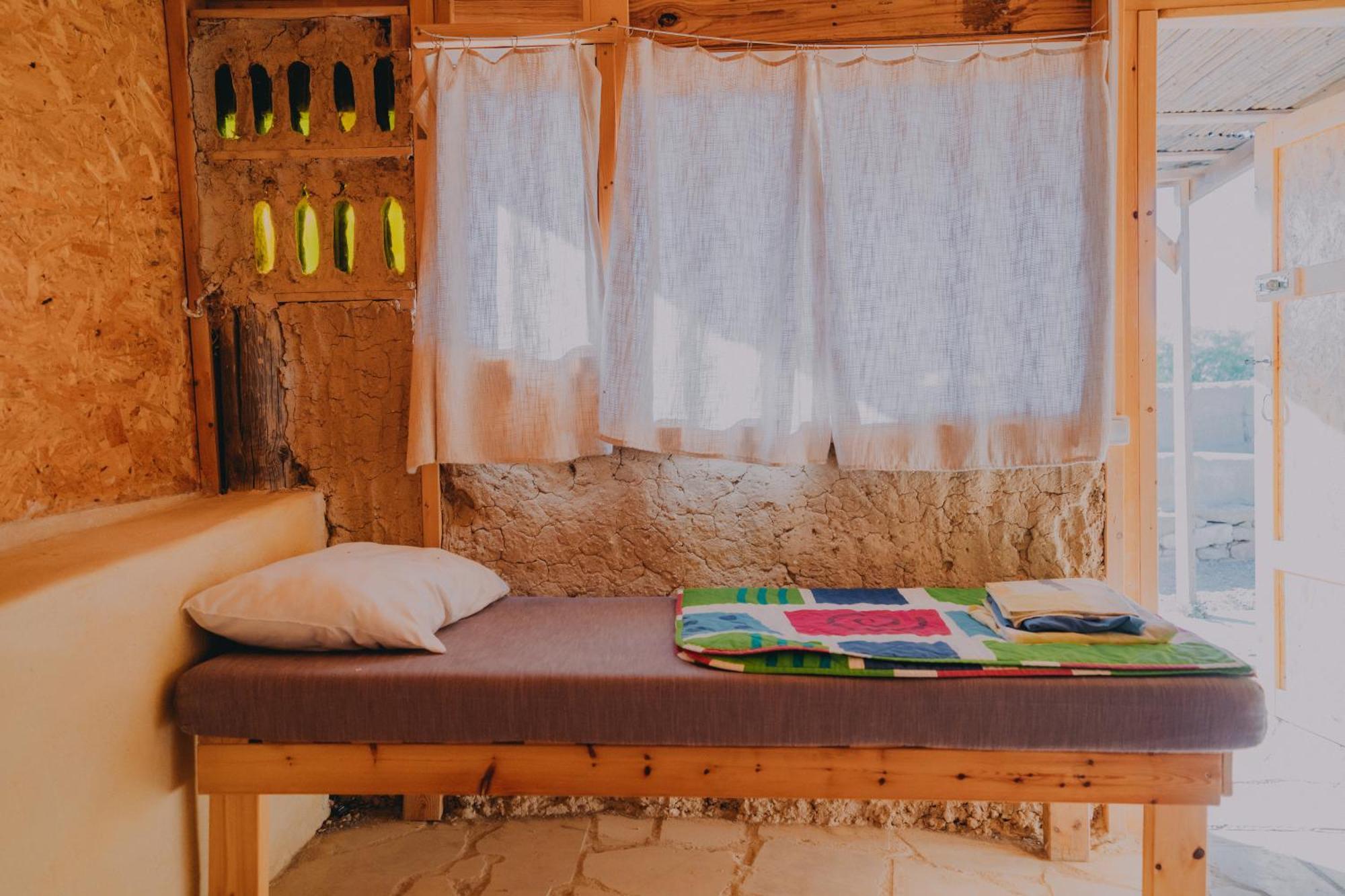 Desert Shade Camp חוות צל מדבר Villa Micpe Ramon Szoba fotó